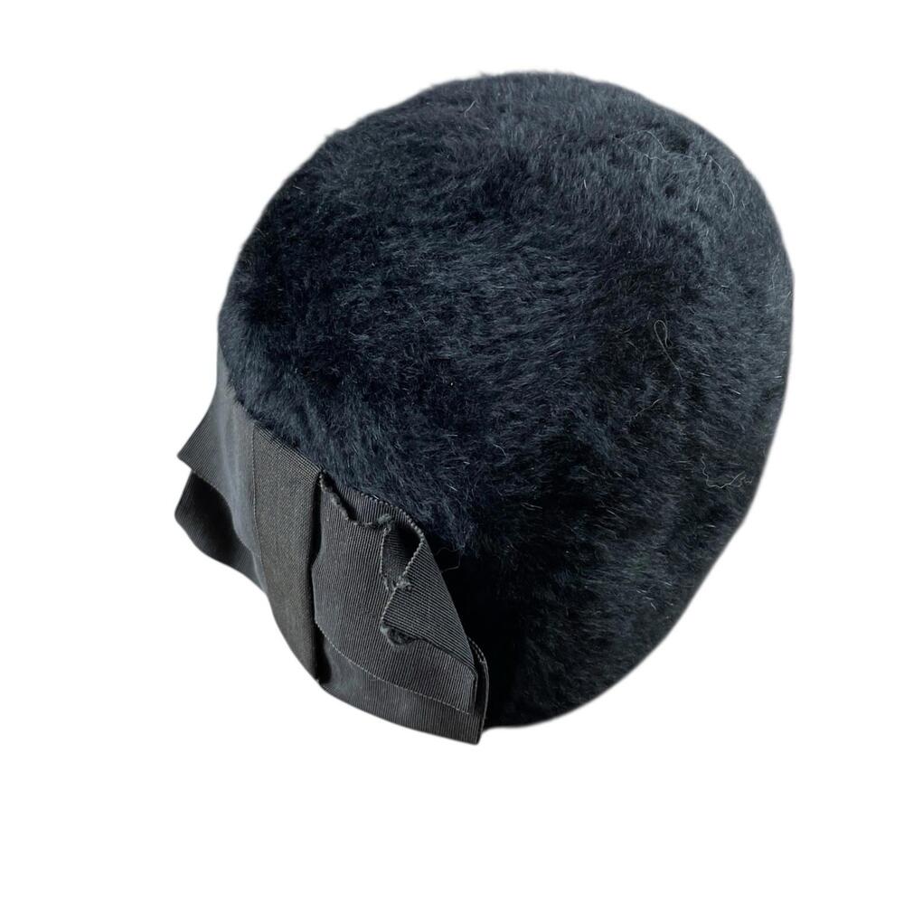 True Vintage 1960's Mystere Wool Women's Flapper Hat 22" Circumference Black Fur